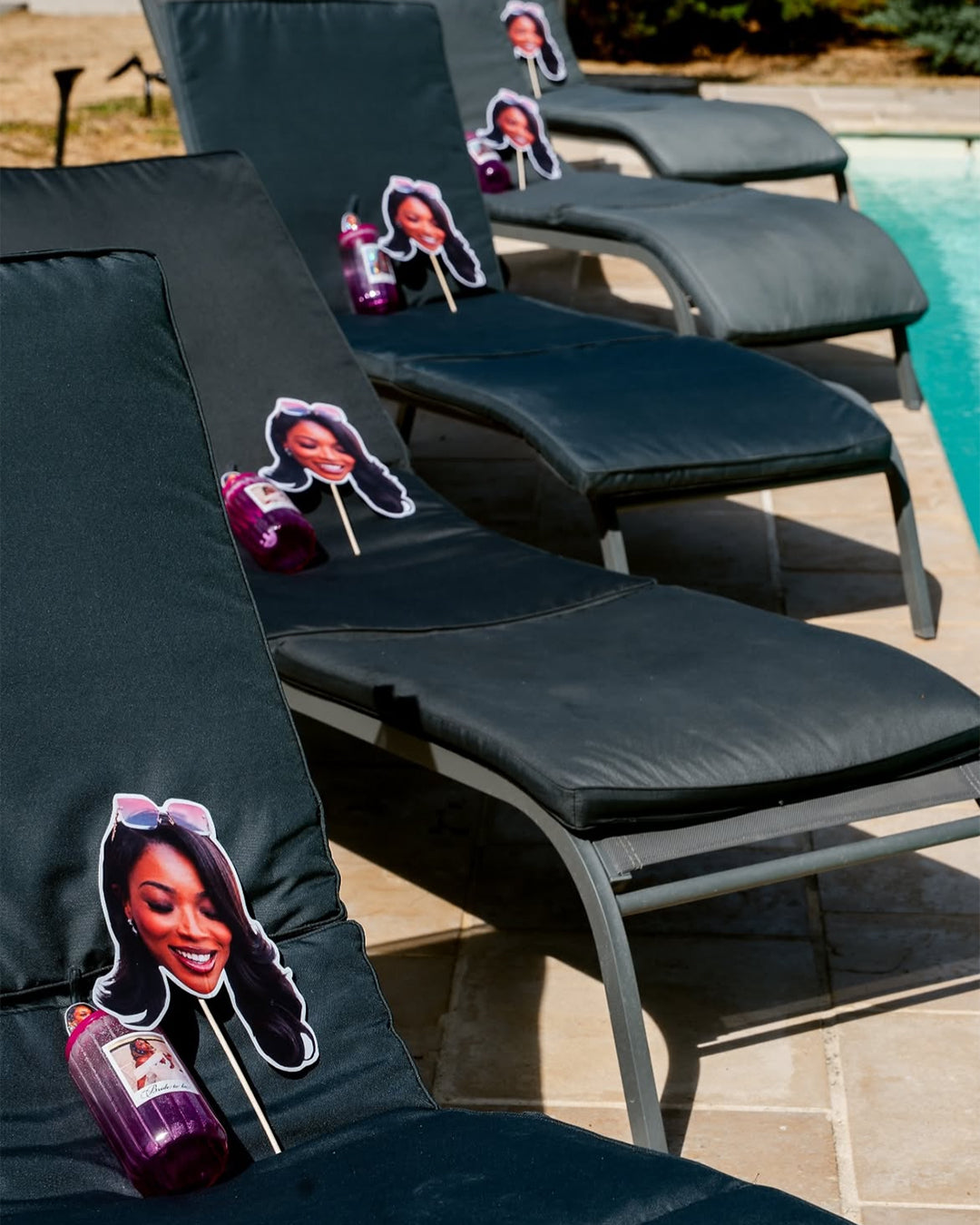 Têtes photobooth personnalisées sur bâton